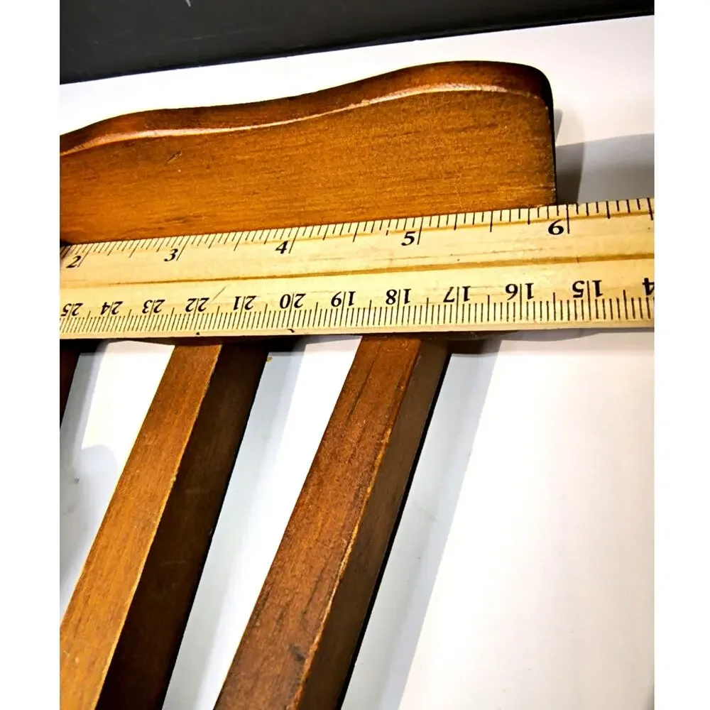 1983. Wooden Tripod Display Easel Foldable 6 x 10 Inches